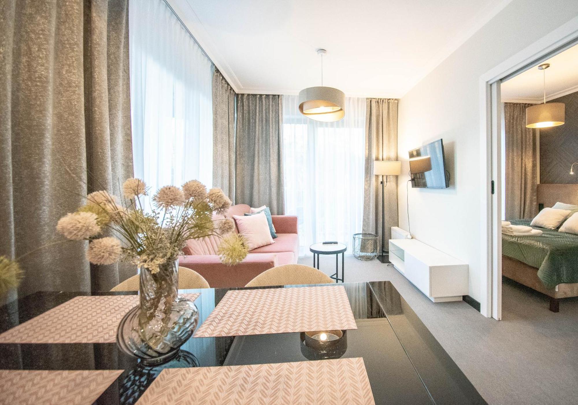 Apartamenty Na Wyspie - Albus & Rubus - Parking Свиноуйсьце Экстерьер фото