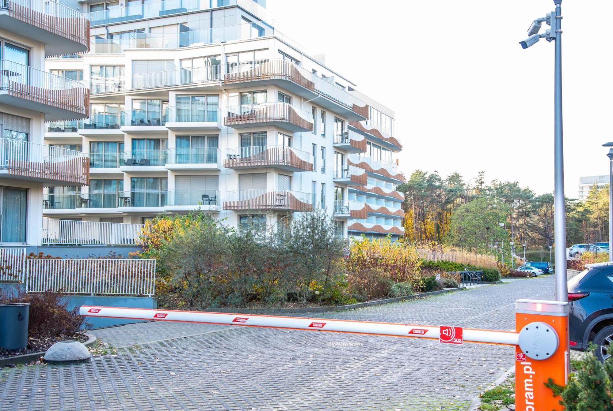 Apartamenty Na Wyspie - Albus & Rubus - Parking Свиноуйсьце Экстерьер фото
